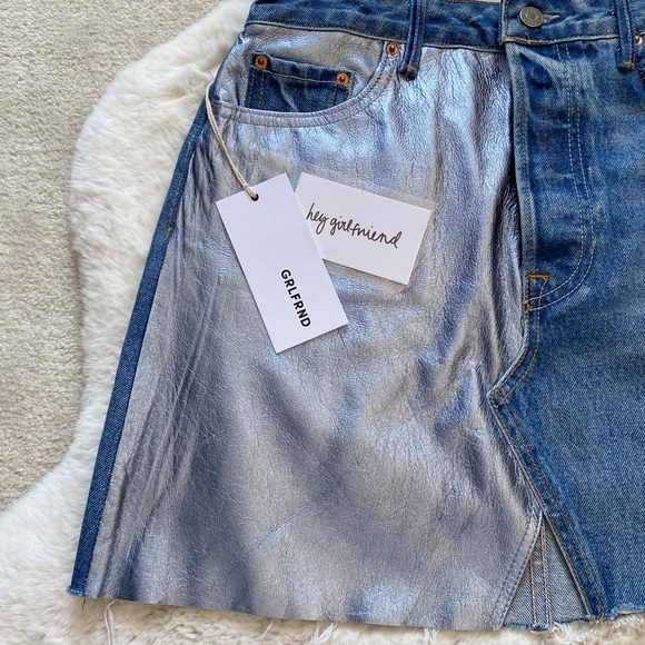 NWT GRLFRND Milla Metallic Leather Panel S… - Picture 5 of 14